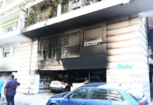 ΠΑΣΟΚ για τις εμπρηστικές επιθέσεις στα στελέχη της ΝΔ: «Αποτρόπαιο έγκλημα, δεν χωράει βία στη δημοκρατία»