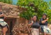 Οι viral γιαγιάδες ξαναχτυπούν με νέο τραγούδι και ανοίγουν… πόλεμο εναντίον του σούσι (βίντεο)