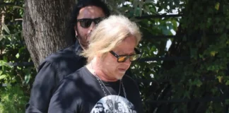Ο Γιώργος Ελεύθερας αποχαιρετά τον Λορέντζο Καριέρε: Όταν ανταμώσουμε εκεί ψηλά, θα τραγουδήσουμε ξανά