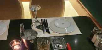 Ο Νικήτας Κακλαμάνης εκπλήρωσε την τελευταία επιθυμία της Μάρως Κοντού – «Ένα ποτήρι ουίσκι και ένα τσιγάρο»