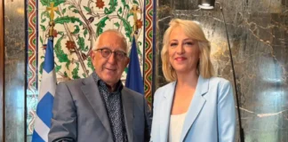 Δούρου στην πρώτη συνάντησή της ως πρόεδρος της ΚΟ του ΣΥΡΙΖΑ με τον Κακλαμάνη: «Θα δώσουμε μάχη απέναντι στην απαξίωση της πολιτικής»