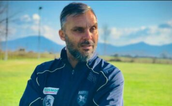 Συζητά με Μάκη Κουτρούλια ο Ολυμπιακός Βόλου