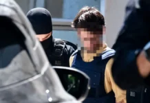 Στην Ευελπίδων για να απολογηθούν οι δύο 42χρονοι συλληφθέντες για την εμπρηστική επίθεση στη Marfin