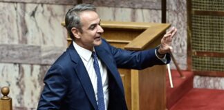 Αποχώρησε ο Μητσοτάκης όταν ανέβηκε ο Ζωή Κωνσταντοπούλου: Με αυτή τη συμπεριφορά, κυρία μου, δεν θα καθίσω να σας ακούσω