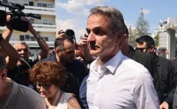Μητσοτάκης για τις επιθέσεις κατά στελεχών της ΝΔ: «Θα τους βρούμε και θα τους οδηγήσουμε στη Δικαιοσύνη»