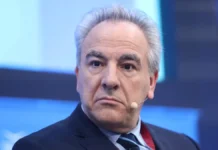 Συναγερμός στο Μαξίμου μετά τη συνομιλία Nτόκου με Ρώσους φαρσέρ – Έρευνα για υβριδική επίθεση