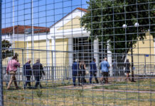 Δίκη για τα Τέμπη: Διακοπή μετά από φραστικό επεισόδιο ανάμεσα στον Νίκο Πλακιά και συνήγορο υπεράσπισης