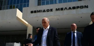 Ο Κυριάκος Βελόπουλος κατέθεσε μήνυση για τα όσα είπε ο Άδωνις Γεωργιάδης περί χρηματισμού του Αλέξη Τσίπρα
