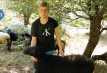 Ο Σαρακατσάνος φοιτητής που επέλεξε τη ζωή στο βουνό (βίντεο)