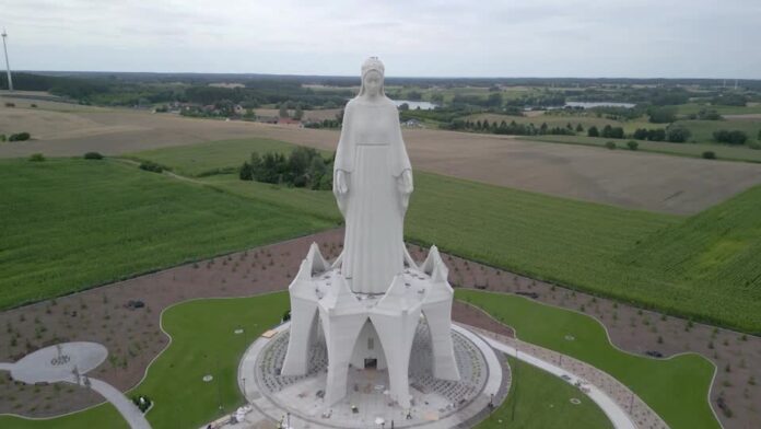 Poland builds Europe's largest statue of Virgin Mary