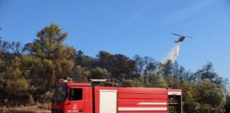 Φωτιά στο Πικέρμι: Βρέθηκε απανθρακωμένη σορός σε αυτοκίνητο