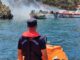 Στιγμές πανικού στην Τουρκία: Τουριστικό σκάφος έπιασε φωτιά δεκάδες τουρίστες βούτηξαν στη θάλασσα