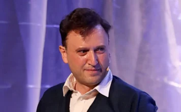 Ο Αργύρης Αγγέλου κέρδισε χαρτιά υγείας σε λαχειοφόρο αγορά πανηγυριού