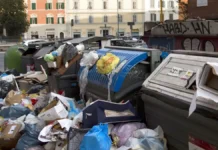 Έχασε το λαχείο του ενός εκατομμυρίου και… το ξαναβρήκε σε βουνό από σκουπίδια