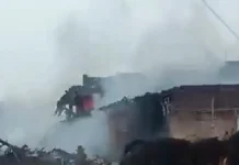 Πολύνεκρη έκρηξη σε εργοστάσιο πυροτεχνημάτων στην Ινδία με παιδιά μεταξύ των θυμάτων