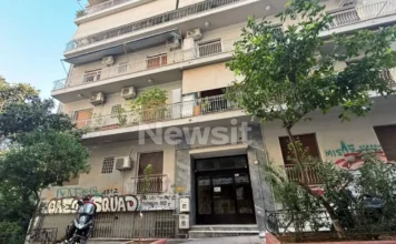 Σοκαρισμένος ο ιδιοκτήτης του διαμερίσματος, όπου βρέθηκε το νεκρό βρέφος – «Σεξουαλικά αντικείμενα και κάμερες μέσα στο σπίτι»