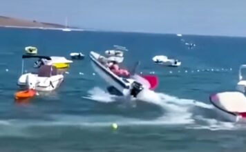 Ατζαμής χειριστής σκάφους έχασε τον έλεγχο και… καβάλησε δύο ακόμη πλοιάρια