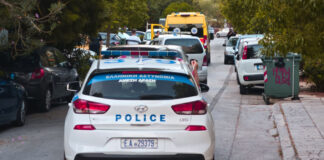 Έστησε καρτέρι έξω από το σπίτι της κόρης της, τη σκότωσε και αυτοκτόνησε