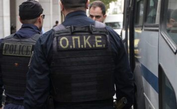 Θεσσαλονίκη: Ρομά ξυλοκόπησαν 60χρονο που τους έκανε παρατήρηση για τη μουσική και επιτέθηκαν σε αστυνομικούς