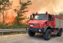 Πύρινος συναγερμός σε όλη τη χώρα: Εκκενώσεις στη Δυτική Αττική, μάχη σε Χαλκιδική και Ροδόπη – Οριοθετήθηκε η φωτιά στην Ηλεία