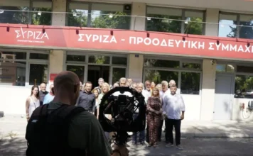 Το νέο σποτ του ΣΥΡΙΖΑ με πρωταγωνιστές τη Δούρου, τον Πολάκη και τον Παππά: «Επιστρέφουμε, προχωράμε»