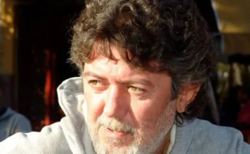 Πέθανε ο Σωτήρης Τριανταφυλλόπουλος