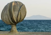 Περίπατος στο πάρκο με τα αγάλματα: Δράση από την Ελληνική Εταιρεία Νόσου Alzheimer & Συγγενών Διαταραχών Βόλου