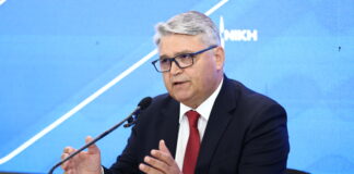 Δείτε ζωντανά την συνέντευξη Τύπου του Δημήτρη Νατσιού στη ΔΕΘ