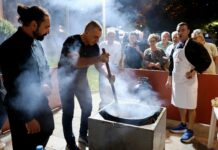 Τα Φάρσαλα έζησαν ένα τριήμερο γεμάτο κόσμο, μουσική και χαλβά (φωτογραφίες)
