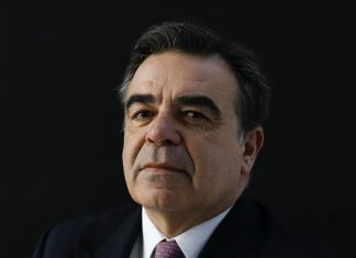 Ούτε να ζυγώσει στον Βόλο ο υπουργός…