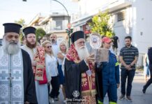 Με λαμπρότητα και κατάνυξη η υποδοχή της Τιμίας Κάρας της Αγίας Βαρβάρας στη Νέα Ιωνία