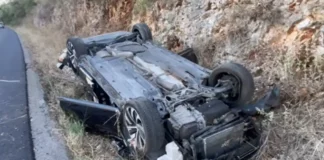 Οικογένεια γυρνούσε από την θάλασσα και βρέθηκε στο χαντάκι (βίντεο)
