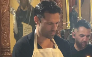Νονός στον γιο του αδερφού του o Αργυρός – Εικόνες από τη βάφτιση