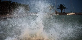 Χαλάει ο καιρός την Κυριακή: Έρχονται βροχές, καταιγίδες και πτώση της θερμοκρασίας – Ποιες περιοχές θα επηρεαστούν