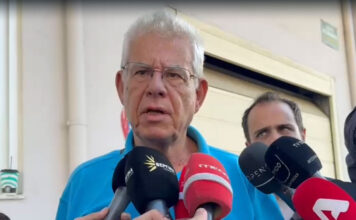 «Δεν έδωσαν νερό στη μητέρα μου και πέθανε από αφυδάτωση»: Νέες καταγγελίες για την κλινική που έκανε χημειοθεραπείες χωρίς άδεια