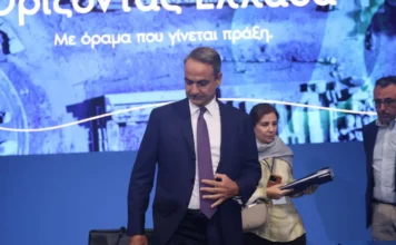 Πυρ ομαδόν αντιπολίτευσης σε Μητσοτάκη: «Πρωθυπουργός των καρτέλ»