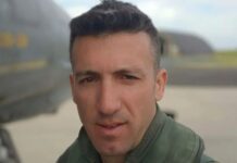 Θρήνος για τον Γιάννη Μπλέσια: Ήταν μοναχογιός τεχνικού της Πολεμικής Αεροπορίας και πατέρας ενός αγοριού