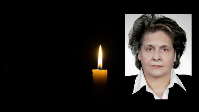 A,Candle,Burns,In,The,Darkness,,Copy,Space.,A,Lit