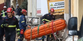 «Η πρεσβεία μας ενημέρωσε 12 ώρες μετά την έκρηξη, προσπαθώ να παραμείνω δυνατός»