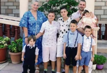 Φεύγει από τη Φουρνά η πολύτεκνη οικογένεια που μετακόμισε πρώτη εκεί και άνοιξε μαγαζί