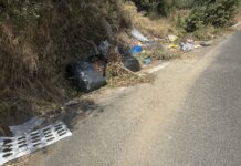 Προβλήματα με την καθαριότητα στην Άφησσο εντοπίζουν τουρίστες