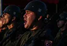 Η Τουρκία μετακινεί Ταξιαρχία Καταδρομών κοντά στη Σάμο