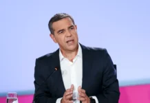 Οι πρώτες αντιδράσεις μετά τη συνέντευξη Τσίπρα – «Πεταμένα λεφτά το rebranding», «έχει ροπή στο ψέμα»