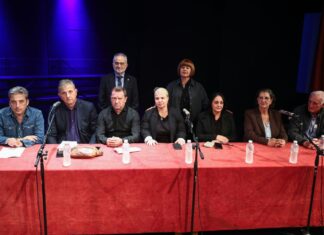 Μια τραγωδία που ζητά ακόμη απαντήσεις και δικαιοσύνη-Παρουσιάστηκε το «Κατηγορώ» για τα Τέμπη (βίντεο)
