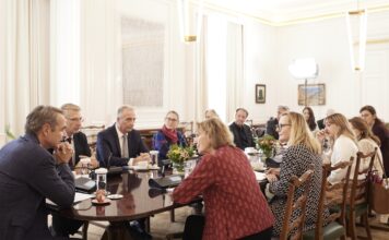 Συνάντηση Μητσοτάκη με την πρόεδρο του Ευρωπαϊκού Συμβουλίου Έρευνας: AI και προσέλκυση επιστημόνων στο επίκεντρο