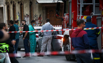 «Γκρεμίστηκε ακόμη και η πόρτα του διαμερίσματός μου»