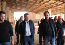 Ο Αλέξης Τσίπρας στη Θεσσαλία: «Δεν αρκεί η πολιτική αλλαγή, χρειάζεται αλλαγή πολιτικής»