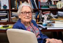 Πέθανε η Ιωάννα Κουτσουράδη, κορυφαία Ελληνίδα φιλόσοφος της Κωνσταντινούπολης