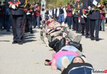 Πιστοί ξάπλωσαν για να περάσει από πάνω τους το σκήνωμα του Αγίου Γερασίμου (βίντεο)