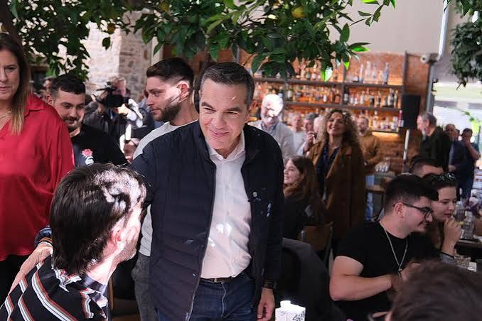tsipras bolosq (1)